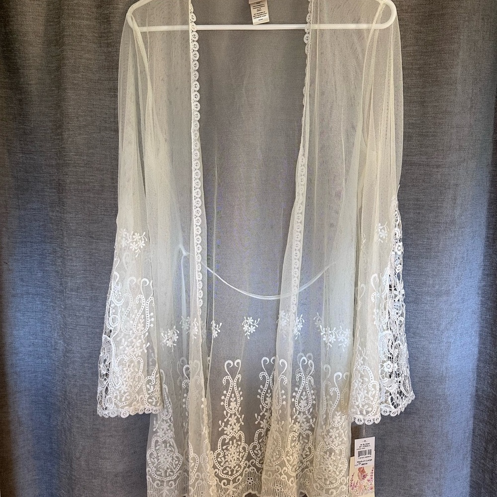 Elegant Sheer Lace Robe - White